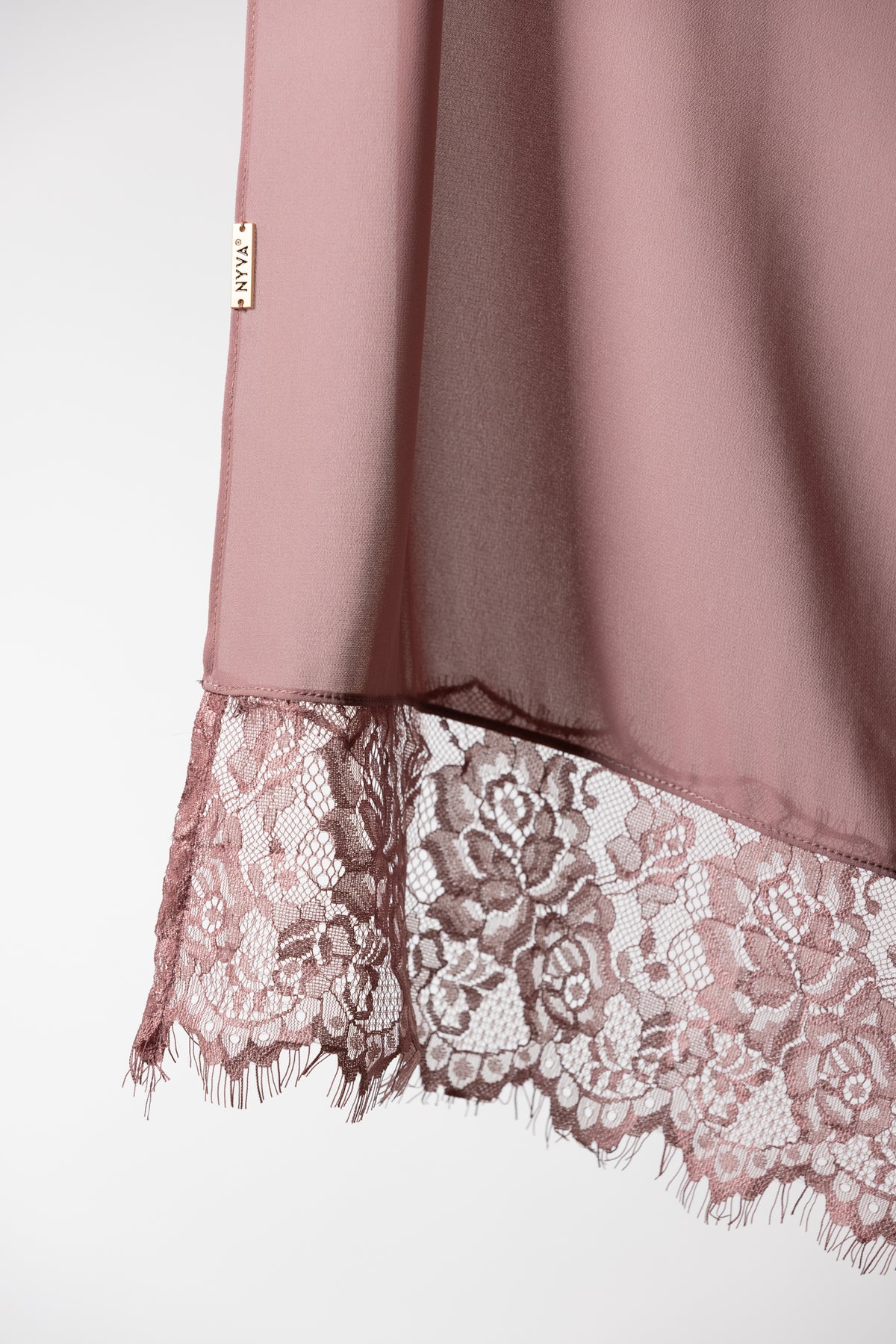 Lokum — Instant Lace Chiffon Hijab with Built-in Magnets
