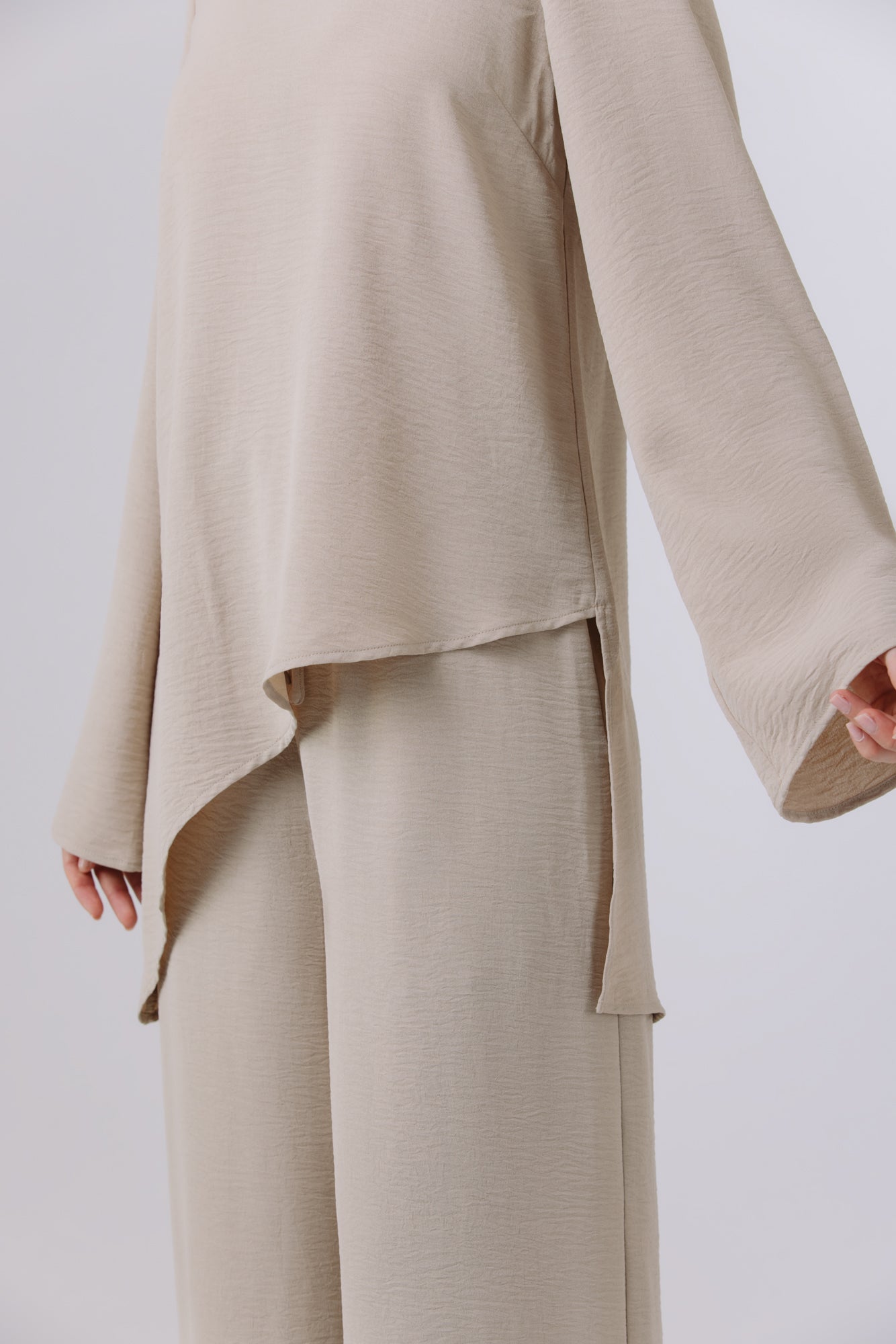 Naya — Asymmetric Set (Dune)