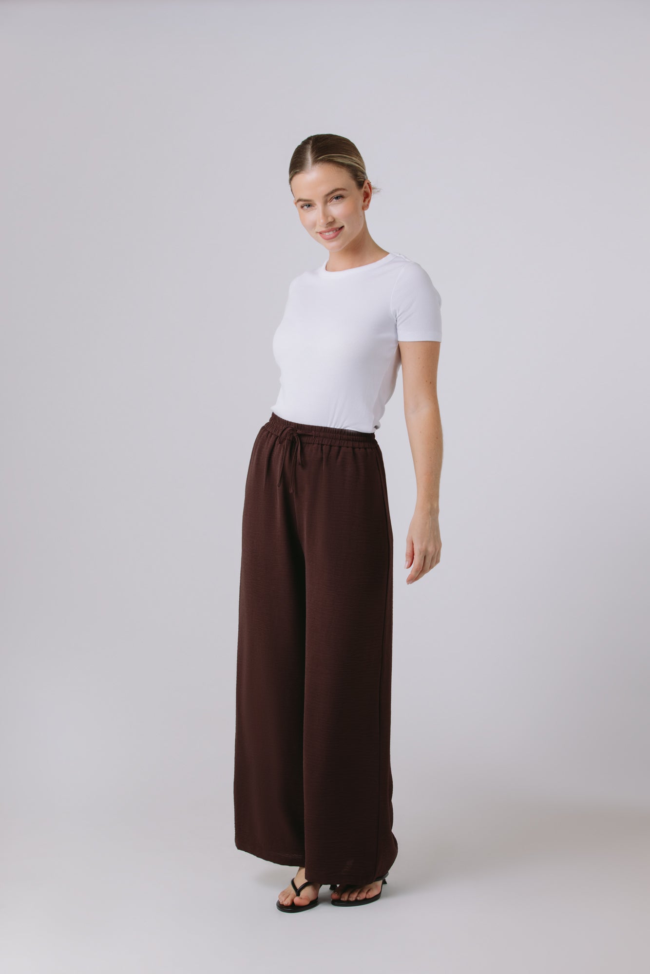 Naya — Asymmetric Set (Chestnut)