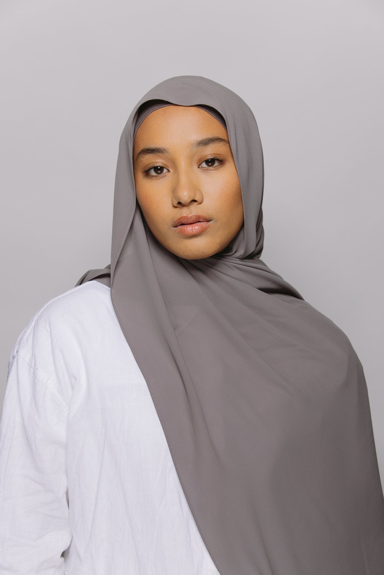 Smoky Lilac — Instant Chiffon Hijab with Built-in Magnets