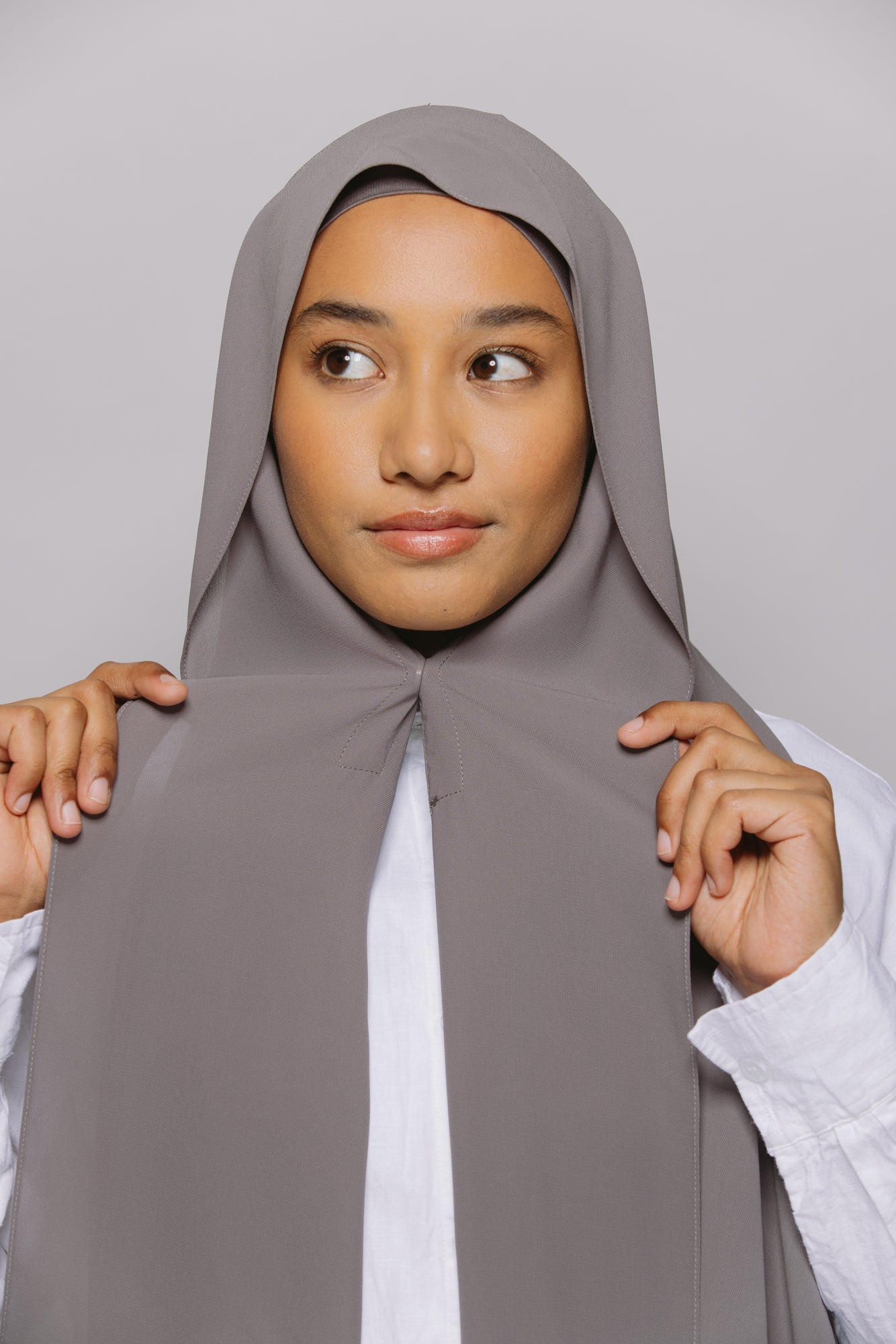 Smoky Lilac — Instant Chiffon Hijab with Built-in Magnets