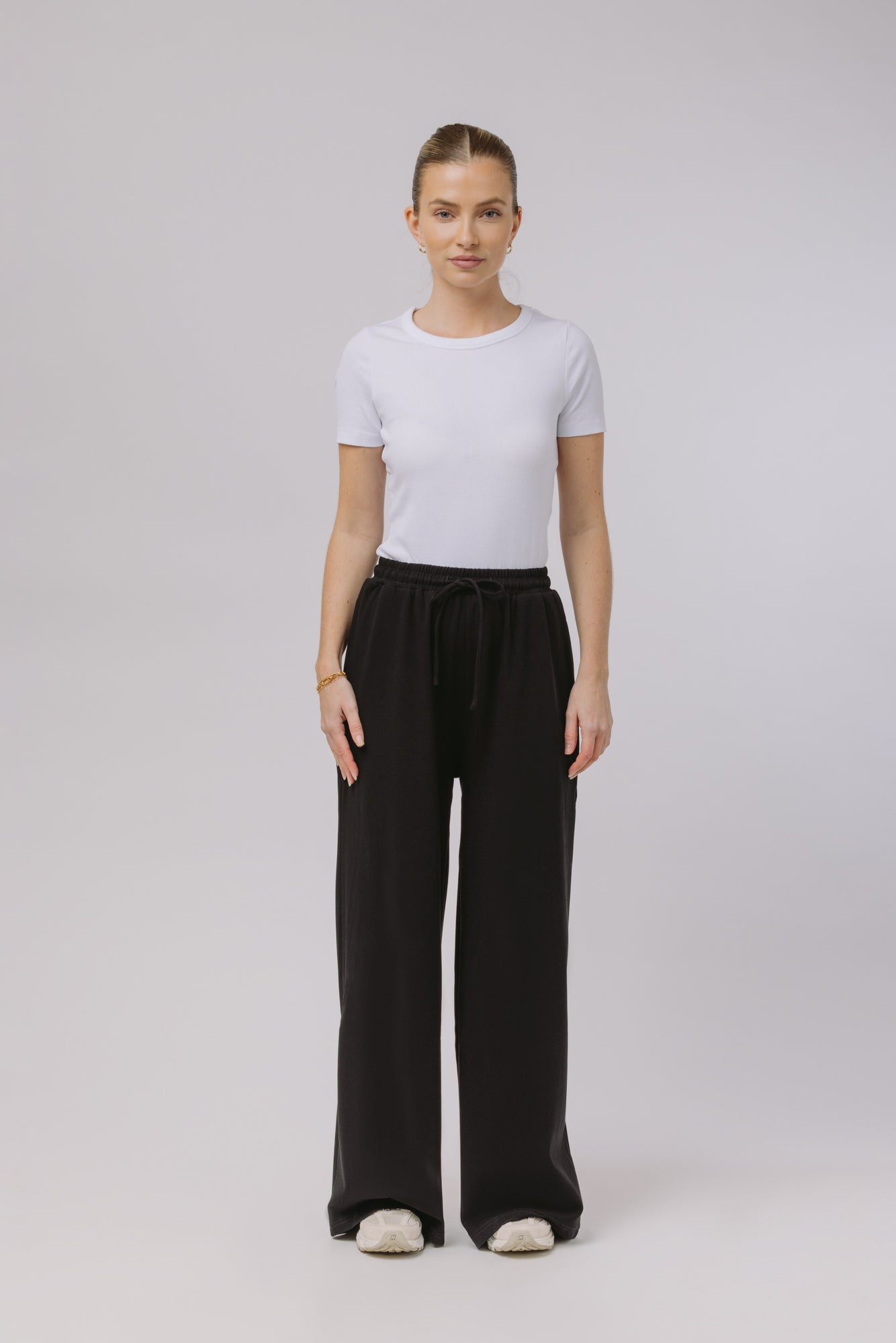 Farah — Everyday Set (Black)