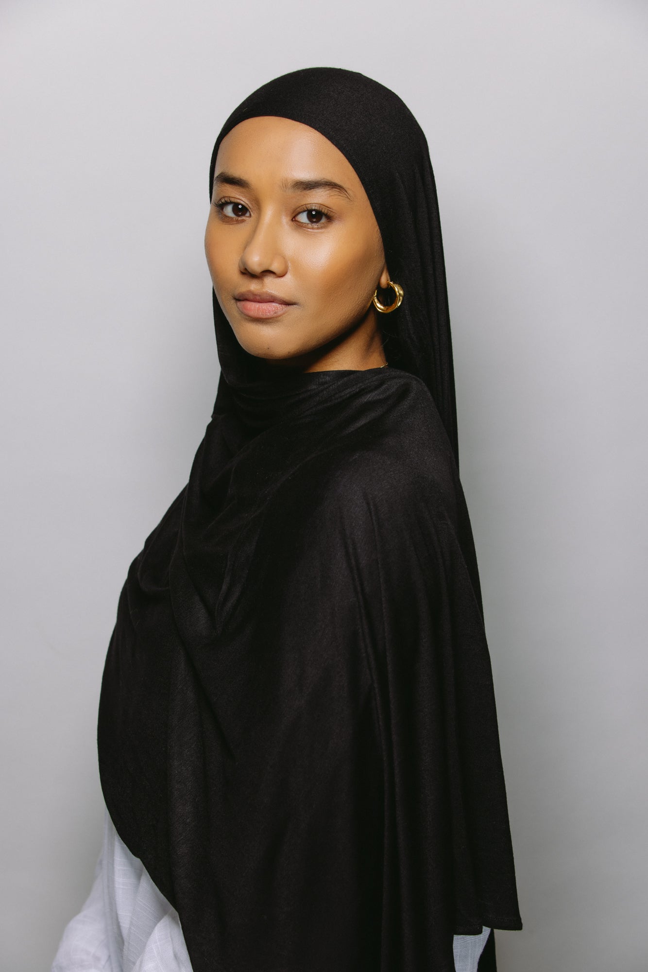 Noir — Liquid Jersey Instant Hijab