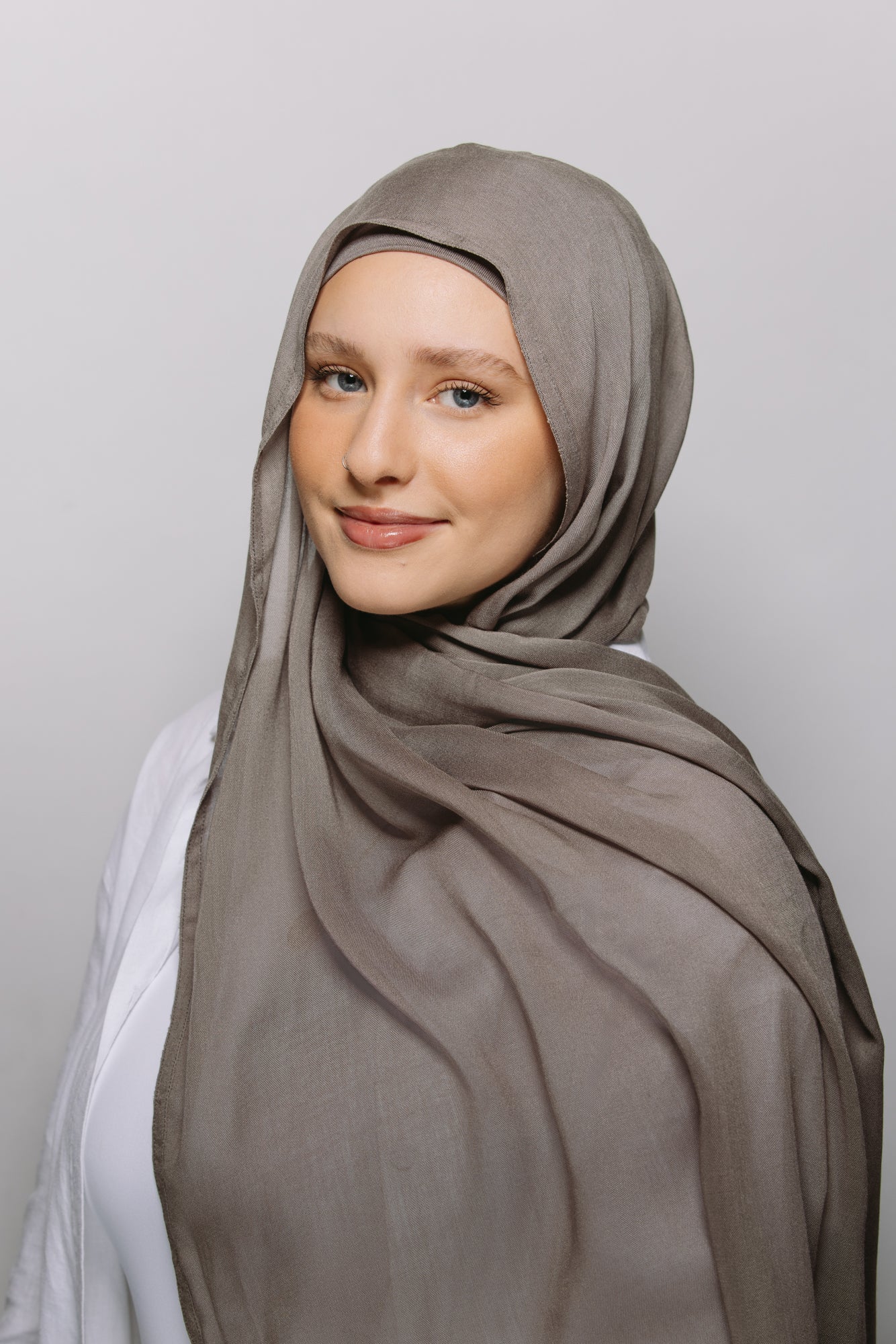 Moonrock — Instant Modal Hijab with Matching Magnets