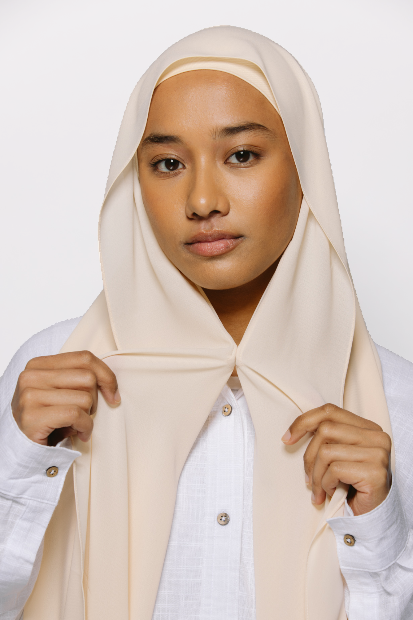 Shell — Instant Chiffon Hijab with Built-in Magnets