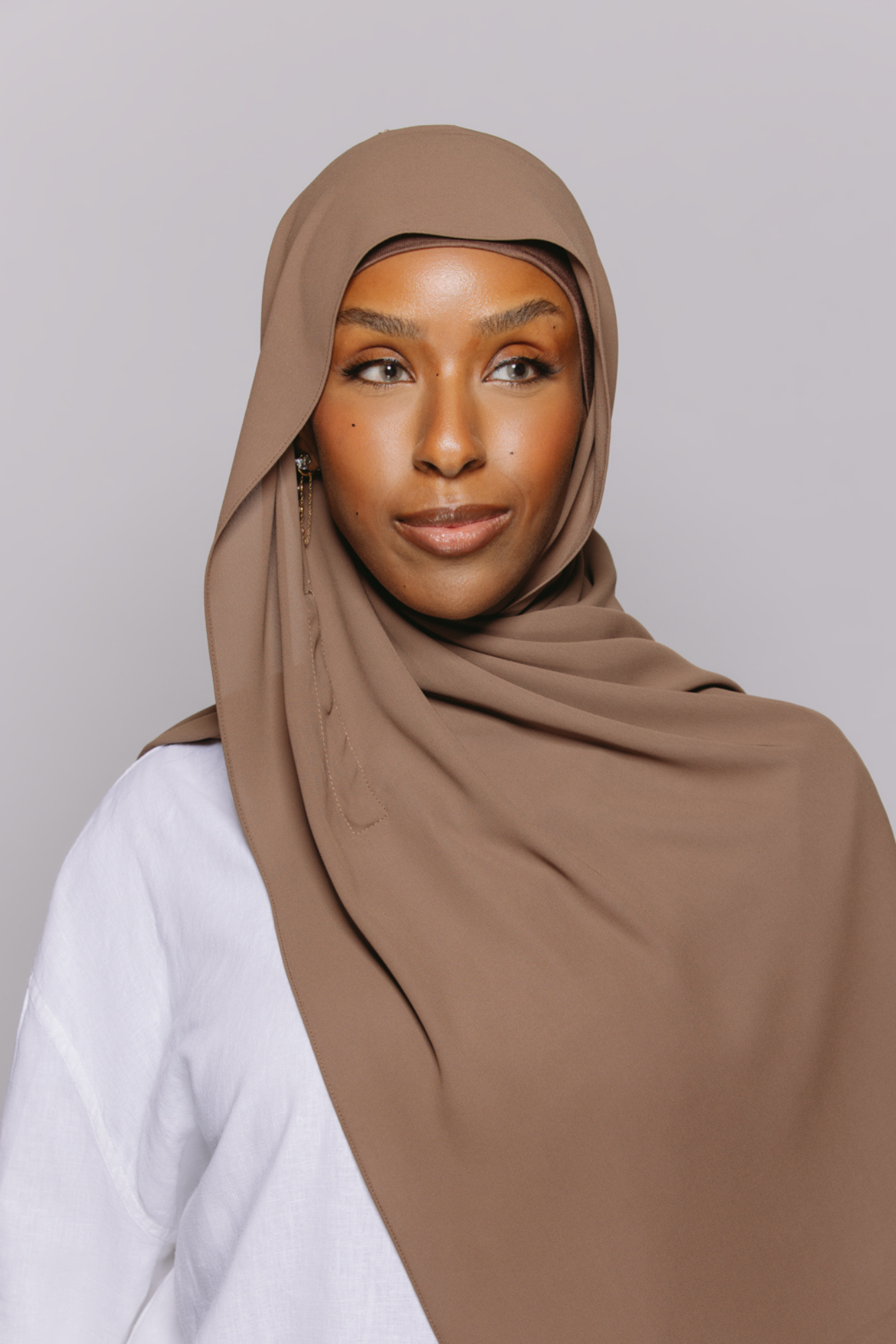 Mira — Instant Chiffon Hijab with Built-in Magnets