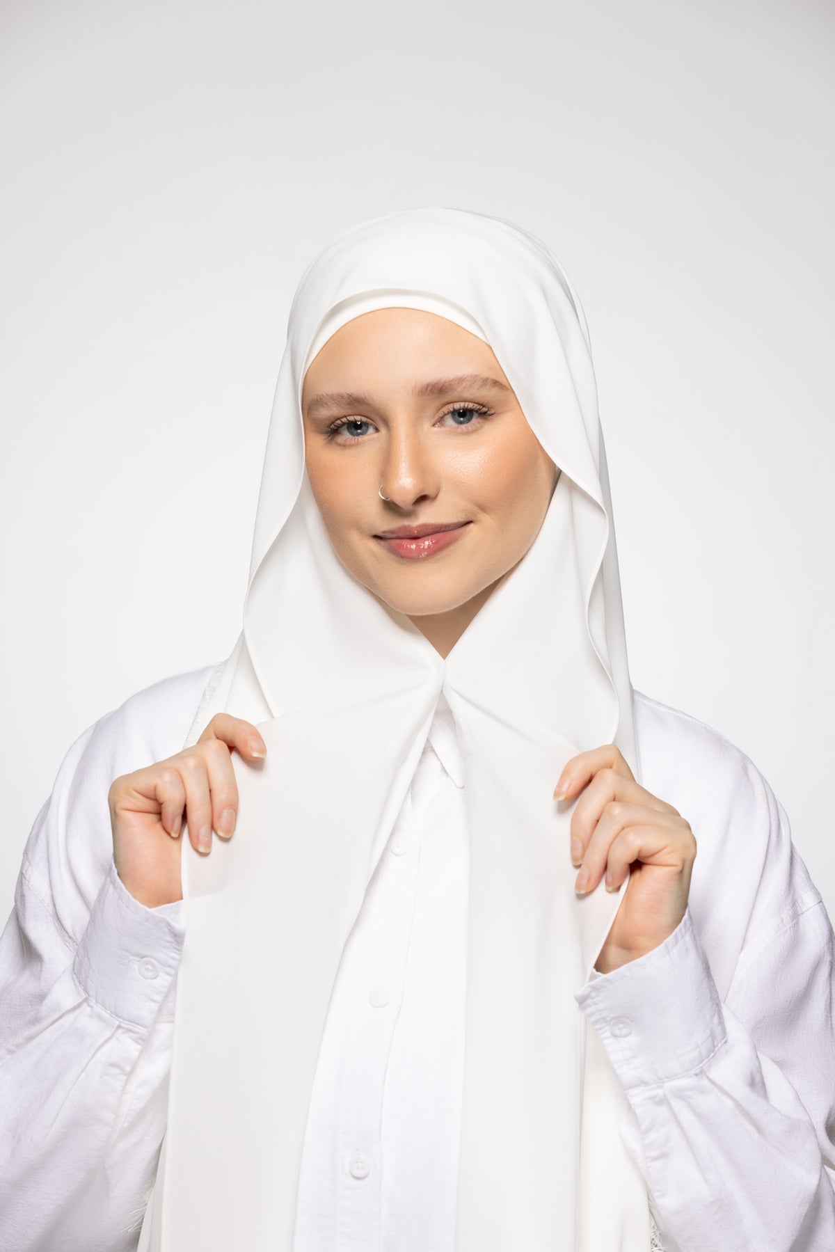 Meringue — Instant Lace Chiffon Hijab with Built-in Magnets