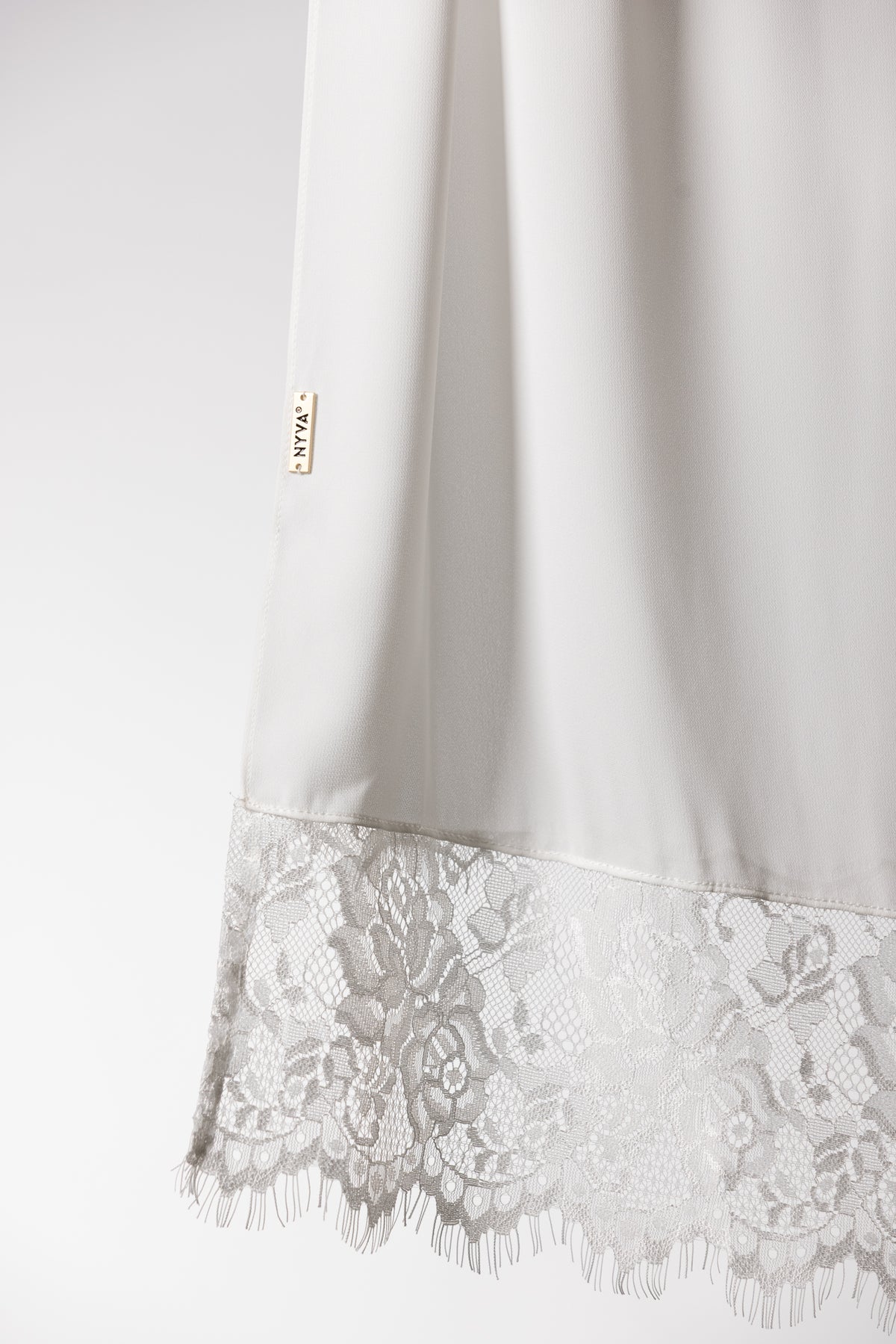 Meringue — Instant Lace Chiffon Hijab with Built-in Magnets