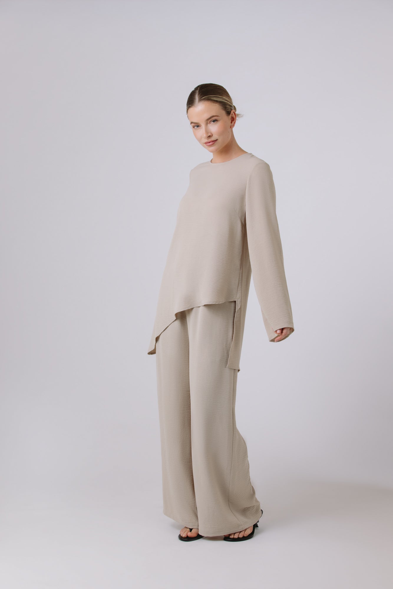 Naya — Asymmetric Set (Dune)