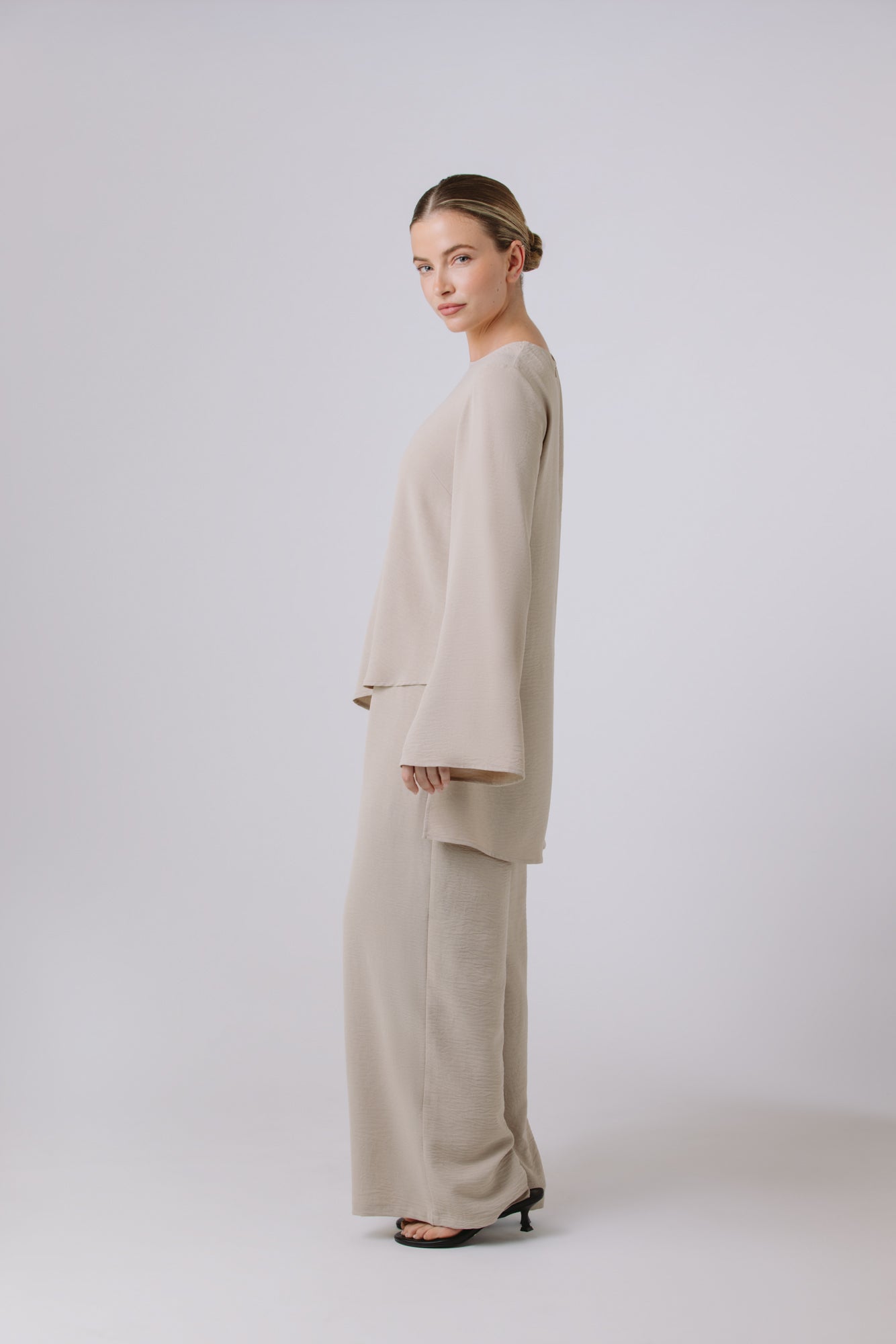 Naya — Asymmetric Set (Dune)