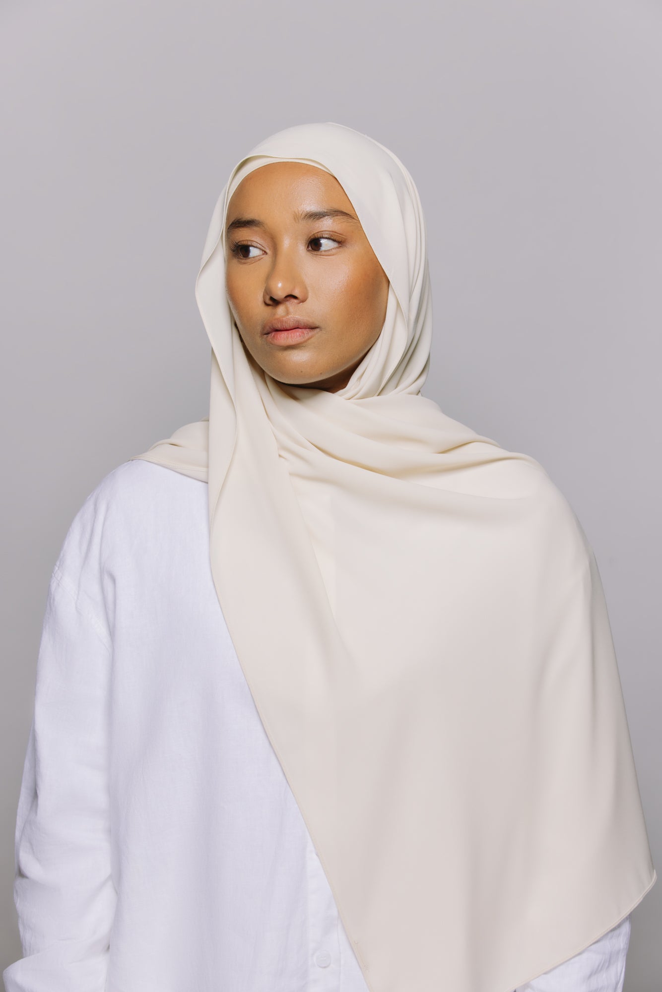 Safa — Instant Chiffon Hijab with Built-in Magnets