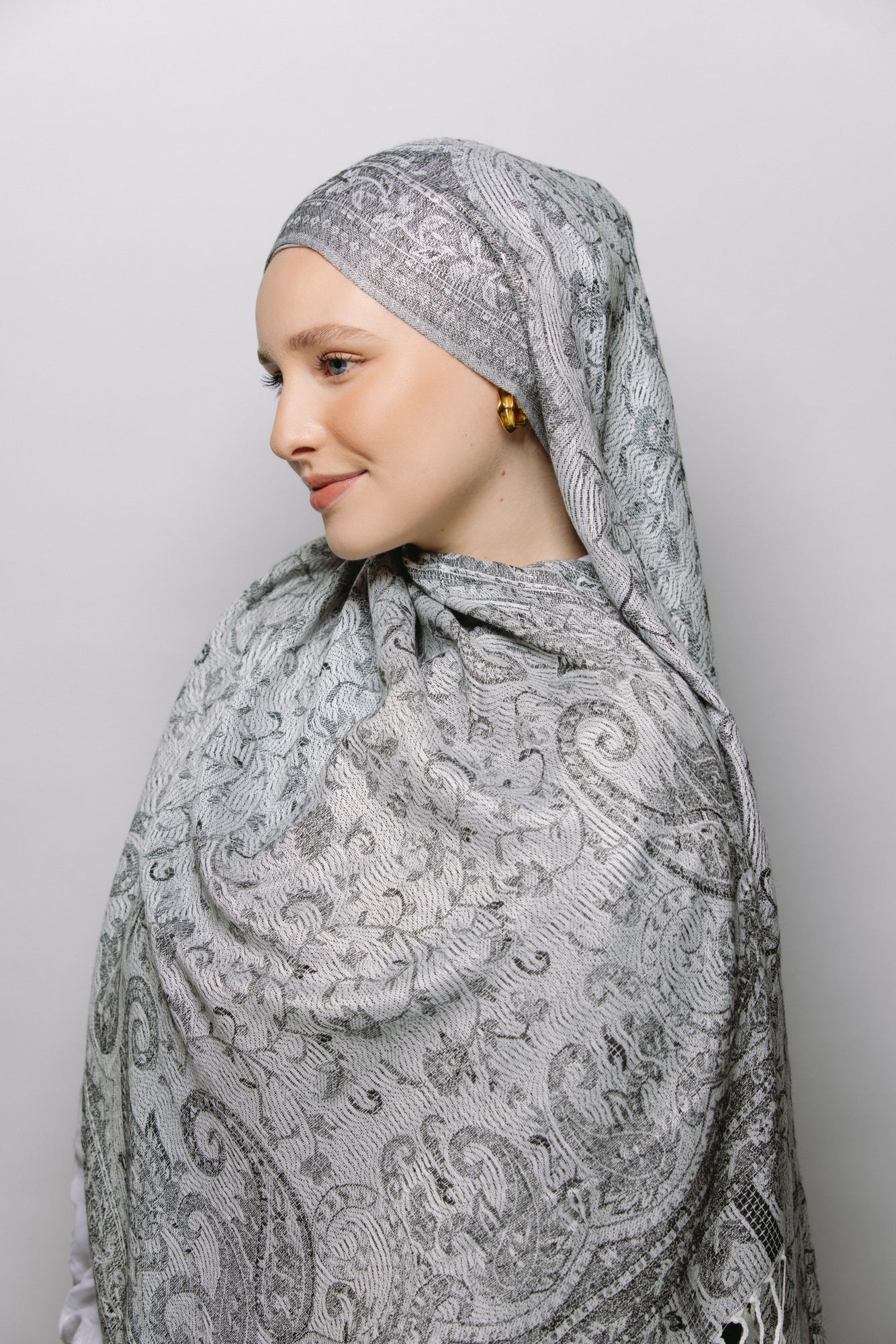 Sabr — Instant Pashmina Hijab with Matching Magnets