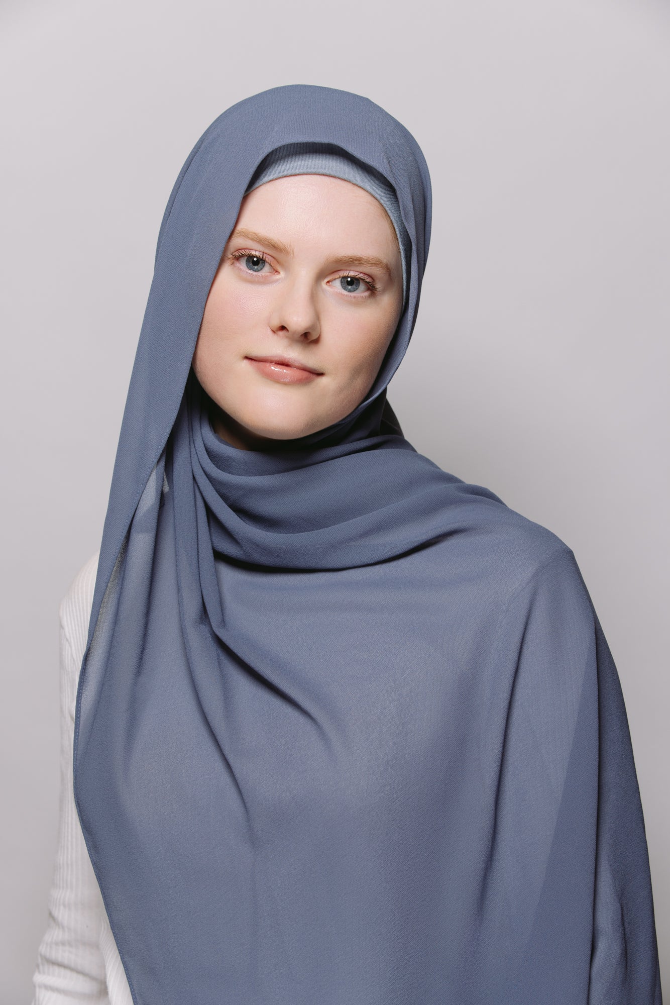 Mavi — Instant Chiffon Hijab with Built-in Magnets