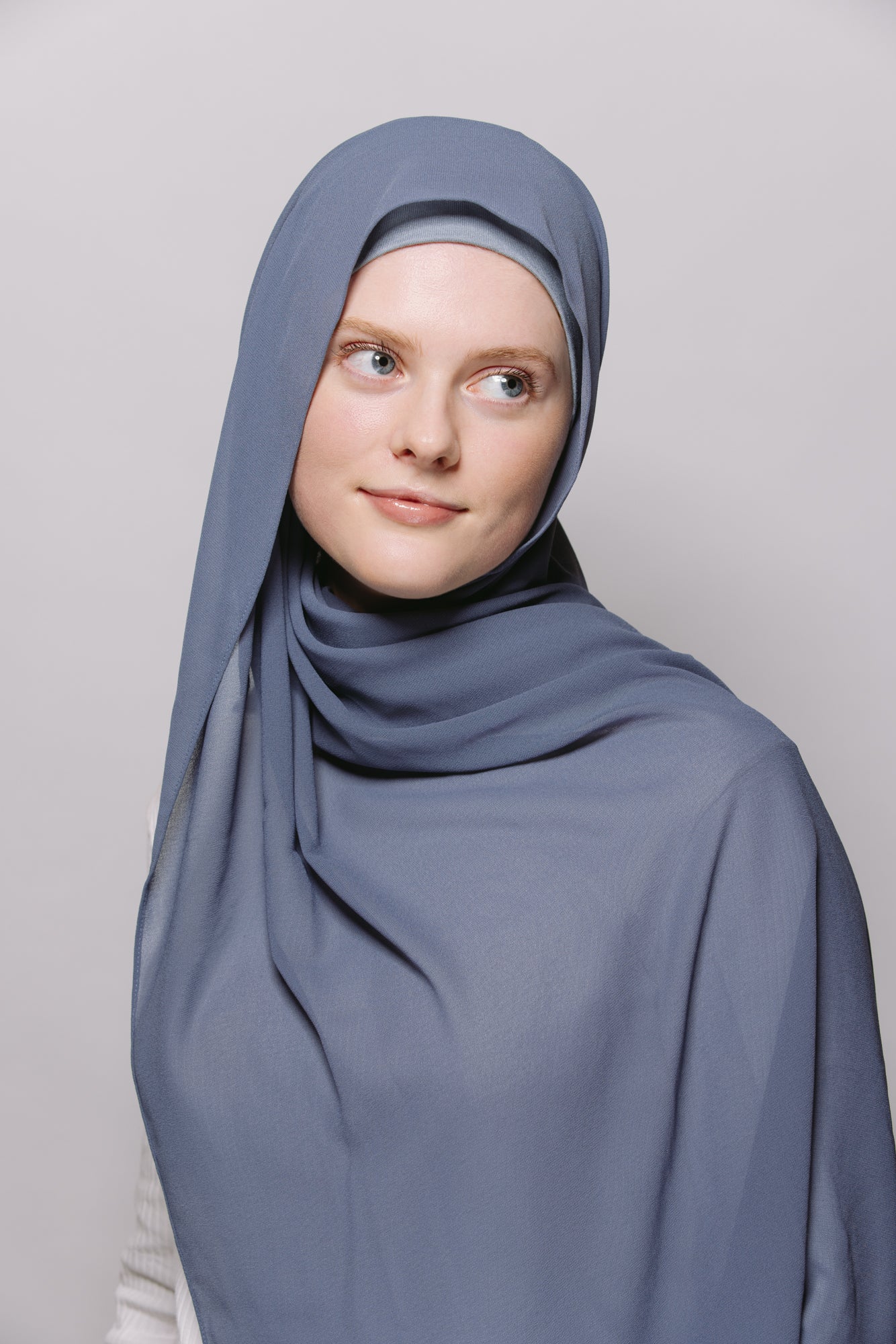 Mavi — Instant Chiffon Hijab with Built-in Magnets