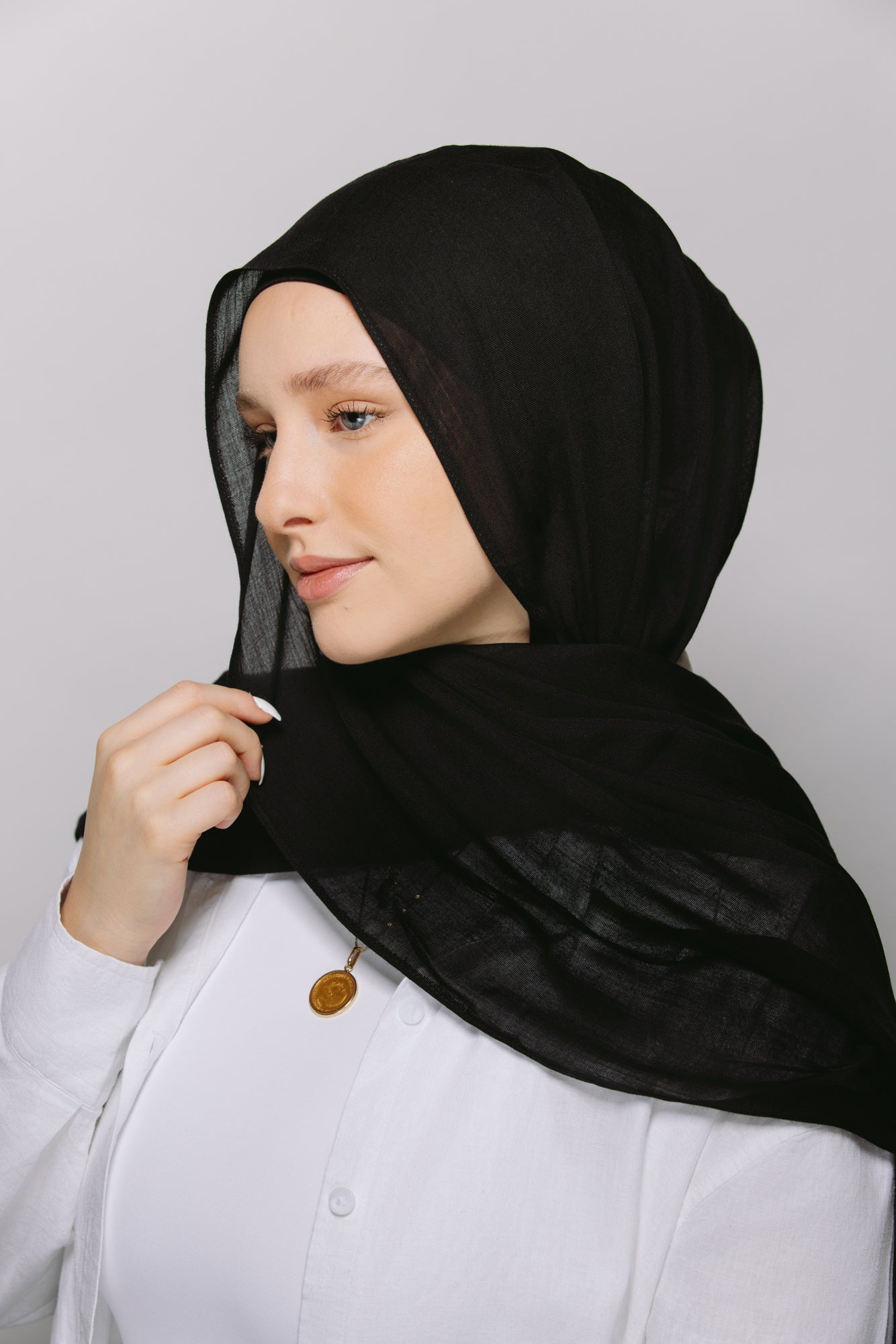 Jet Black — Instant Modal Hijab with Matching Magnets *PRE-ORDER*