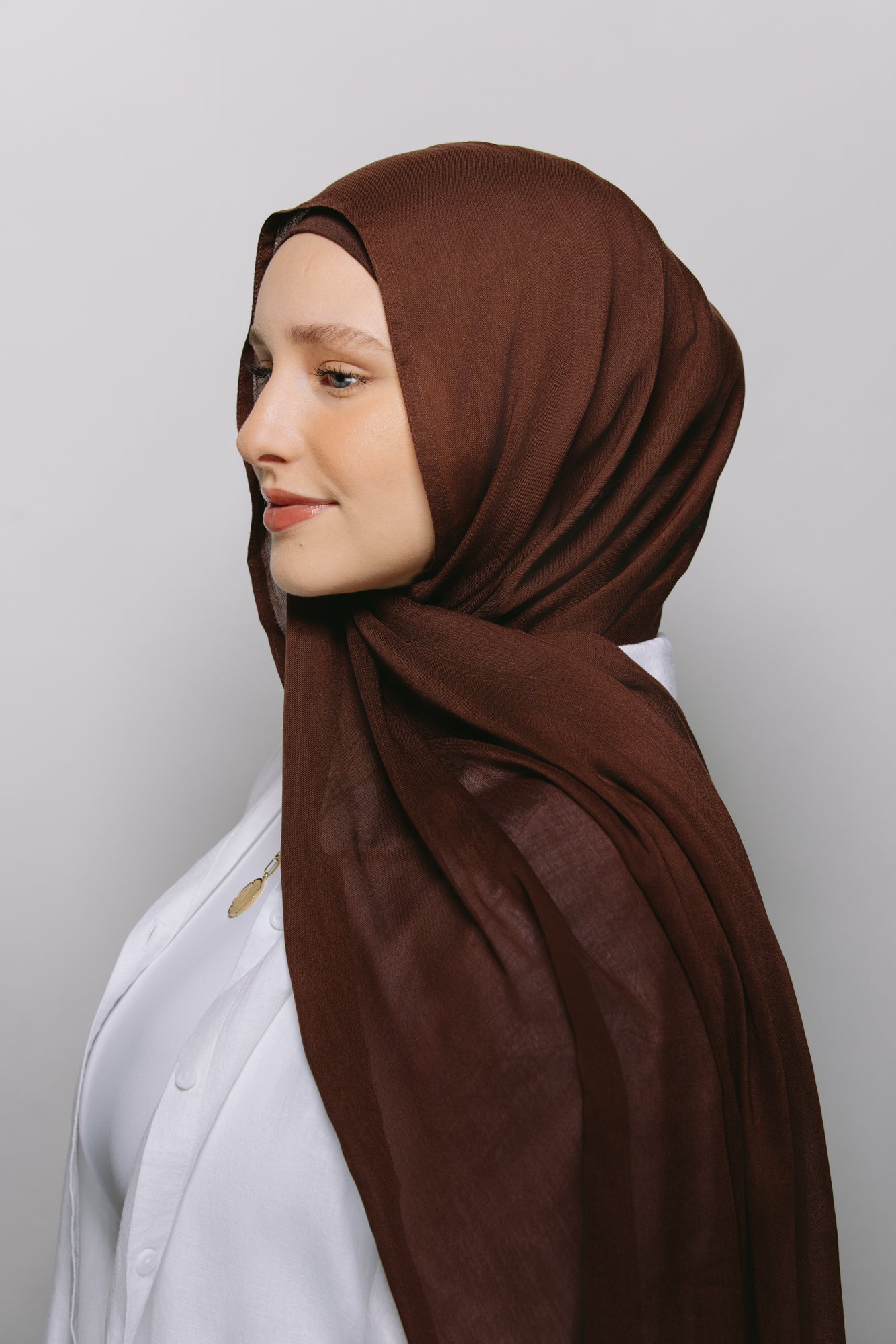 Chestnut — Instant Modal Hijab with Matching Magnets *PRE-ORDER*