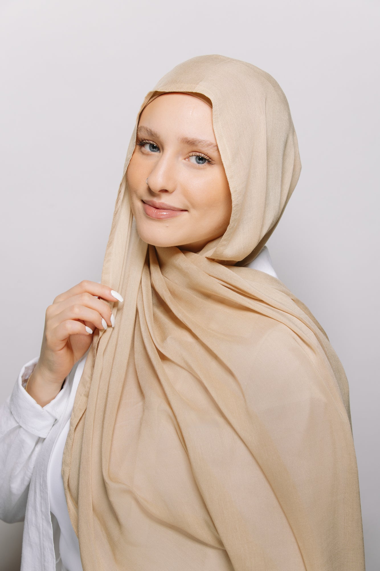 Fawn — Instant Modal Hijab with Matching Magnets