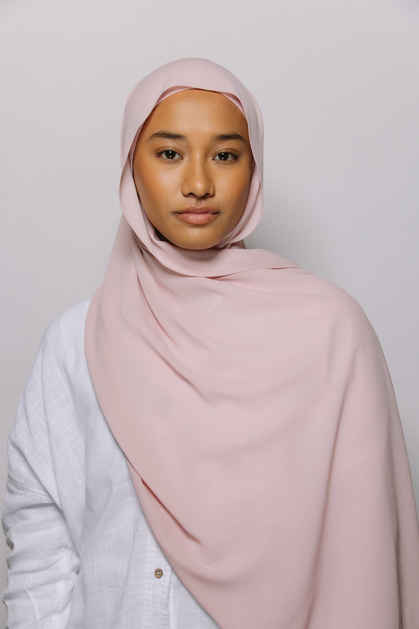 Musk — Instant Chiffon Hijab with Built-in Magnets